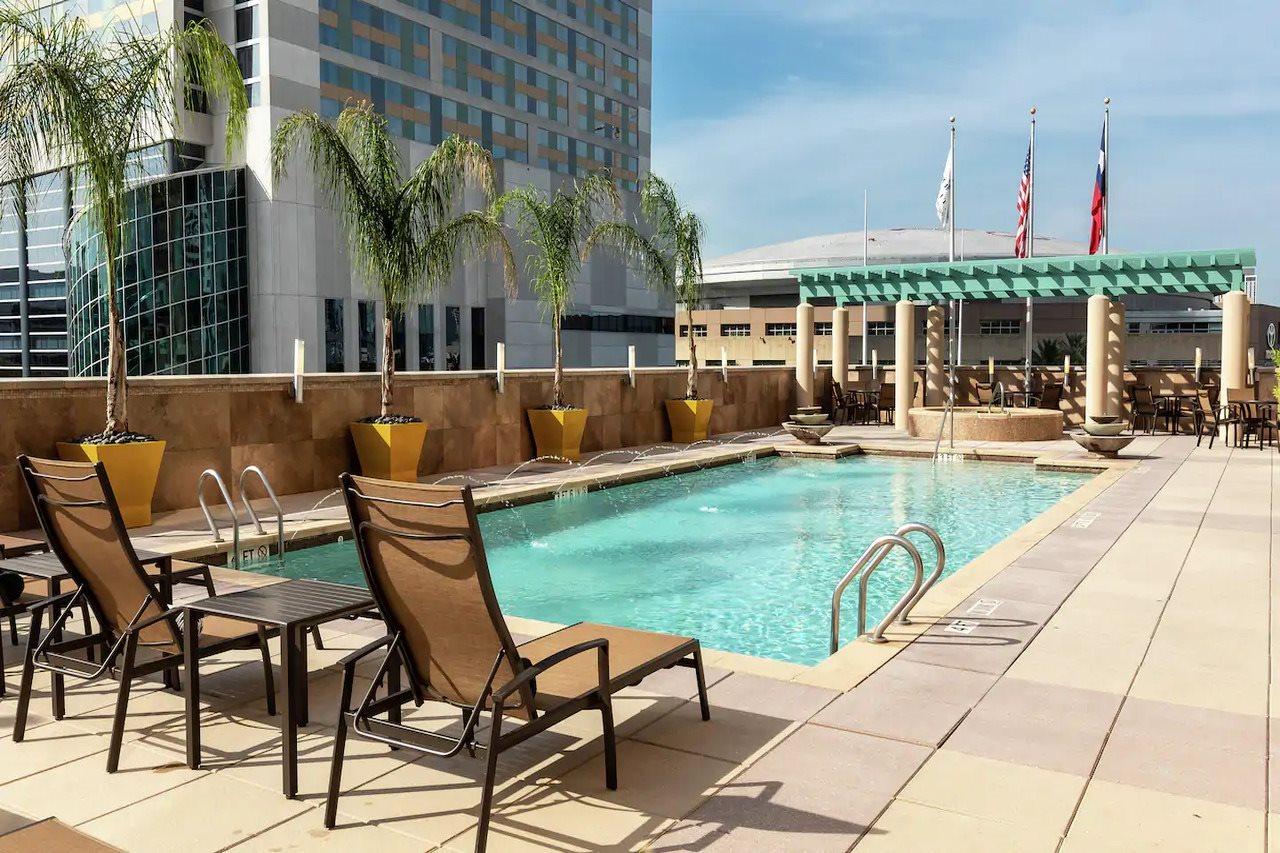 Embassy Suites Houston - Downtown Dış mekan fotoğraf