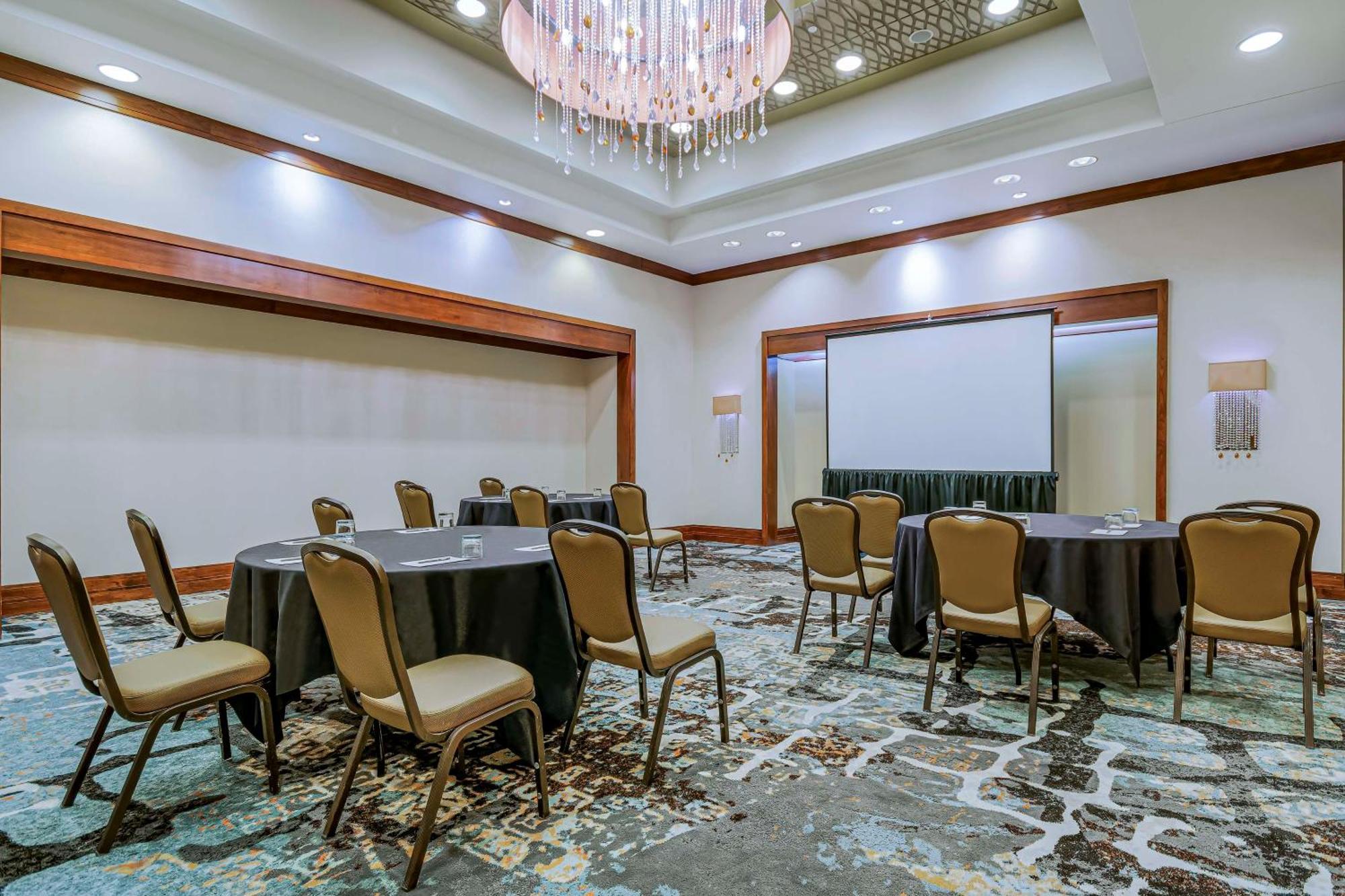 Embassy Suites Houston - Downtown Dış mekan fotoğraf